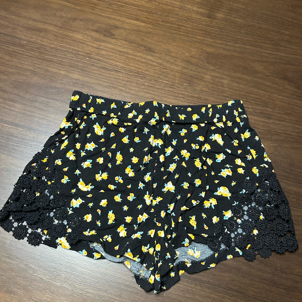 Boy Meets Girl High Waist Black and Yellow Shorts